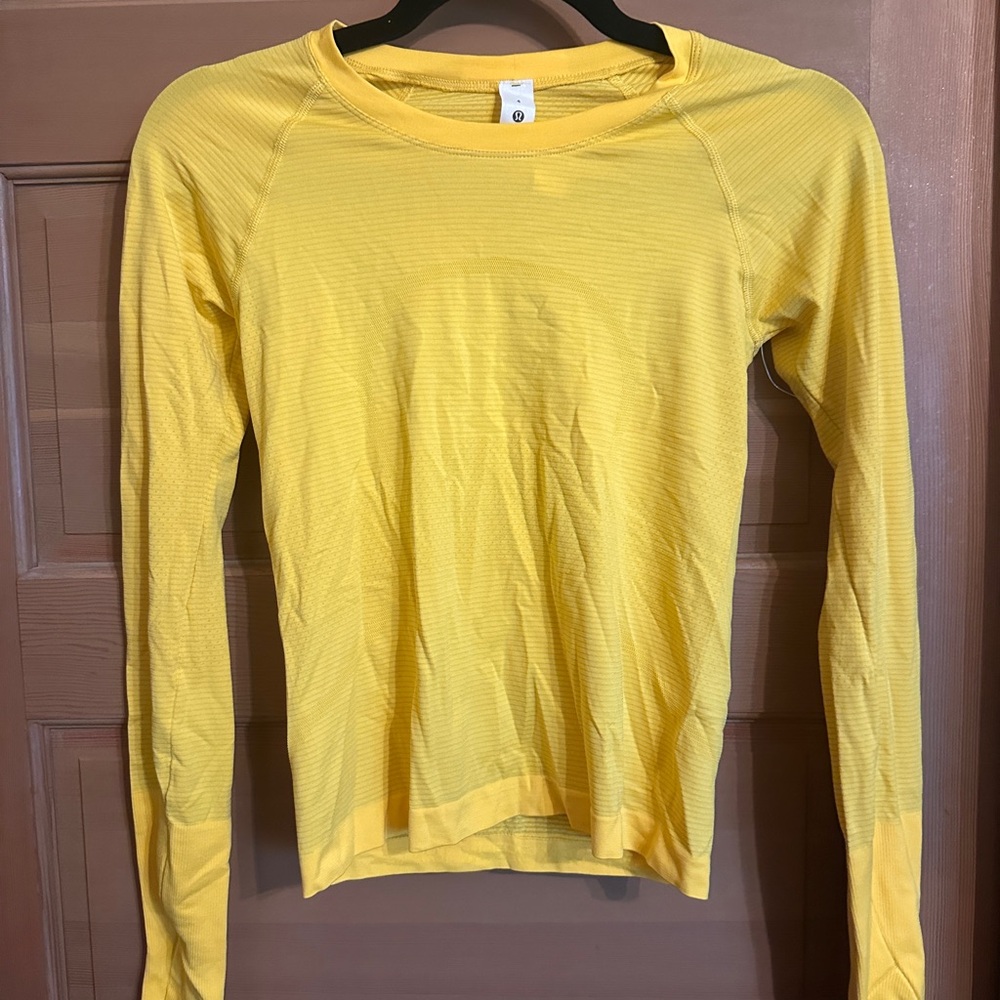 Lululemon Yellow Long Sleeve Lightweight Top